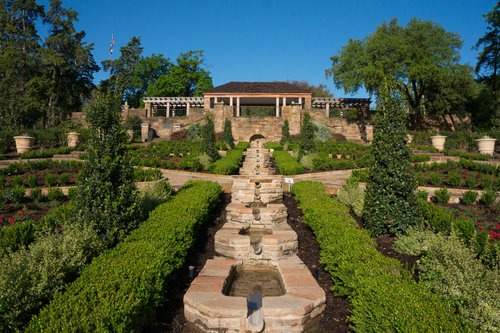 Rose Ramp and Shelter House at the Botanic Garden